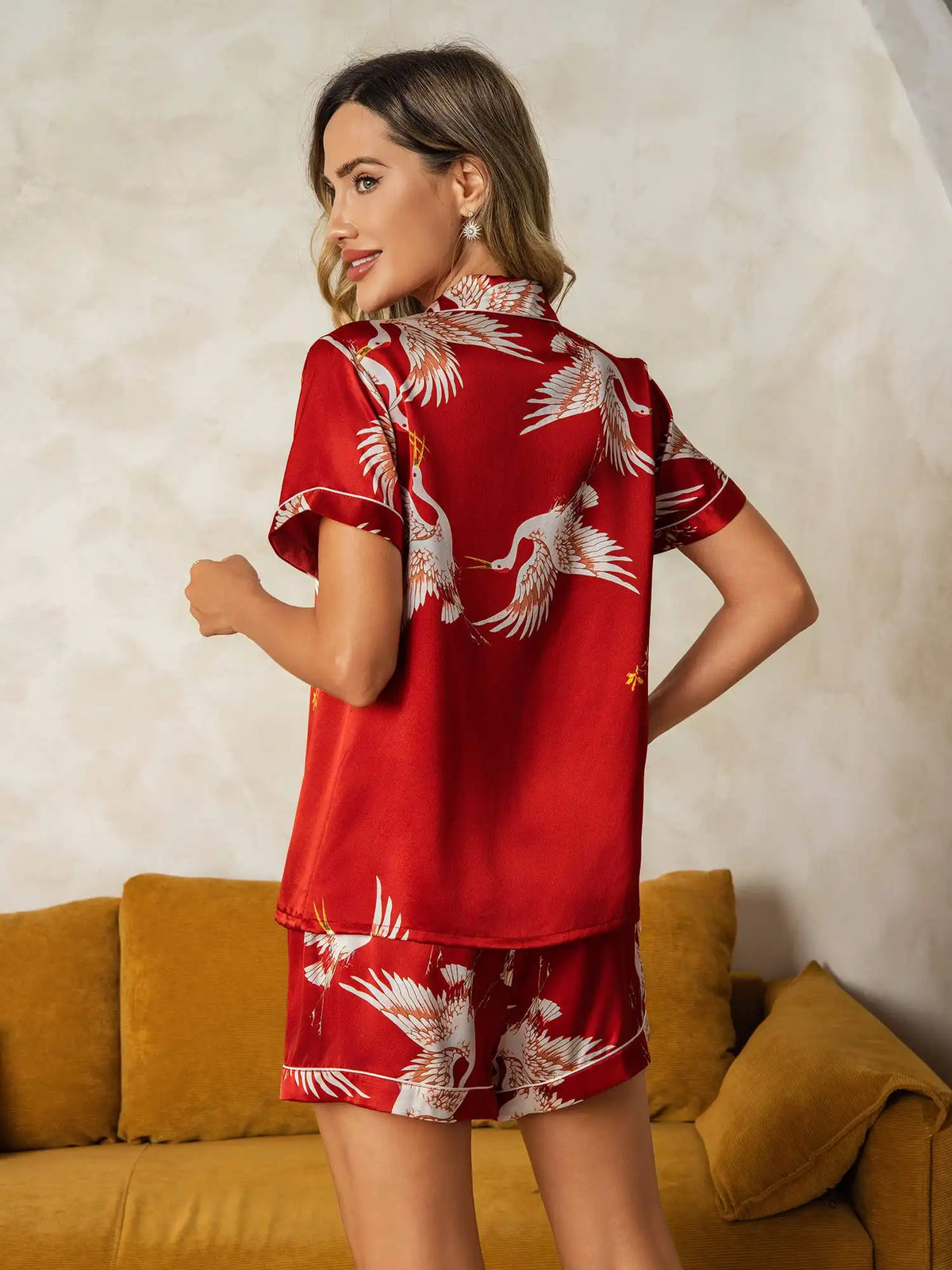 19Momme Women's 100% Mulberry Silk Crane Print Short Sleeve Notch Collar Pajamas Set