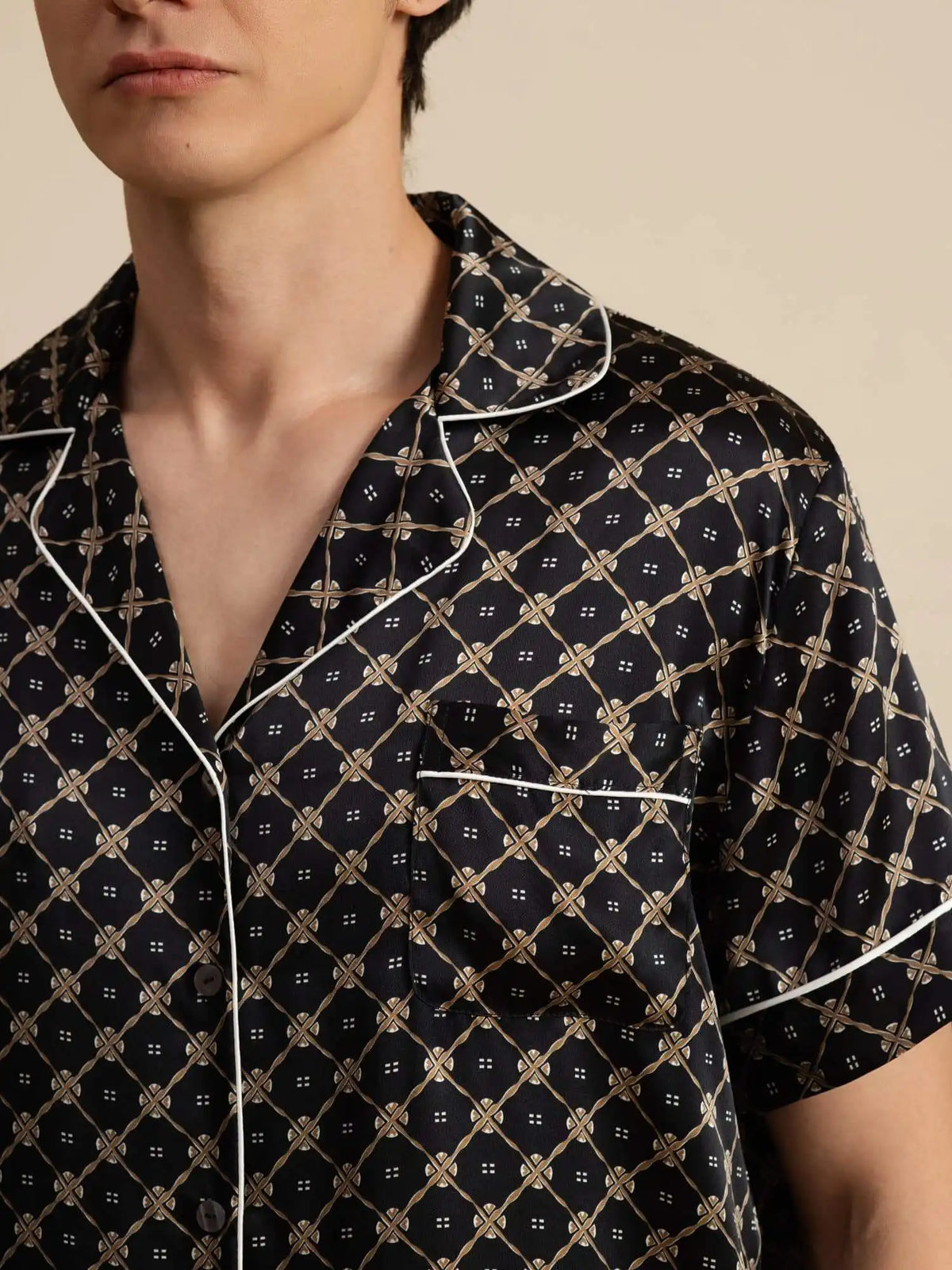 Clearance - 100% Mulberry Silk Short Sleeve Notch Collar Men's Chain Print Pajamas Set with Shorts