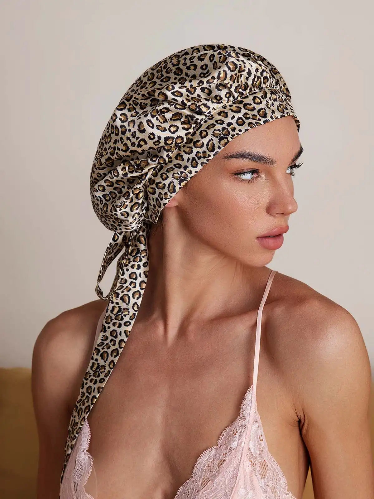 100% Mulberry Silk Elegant Bonnet with Long Ribbons