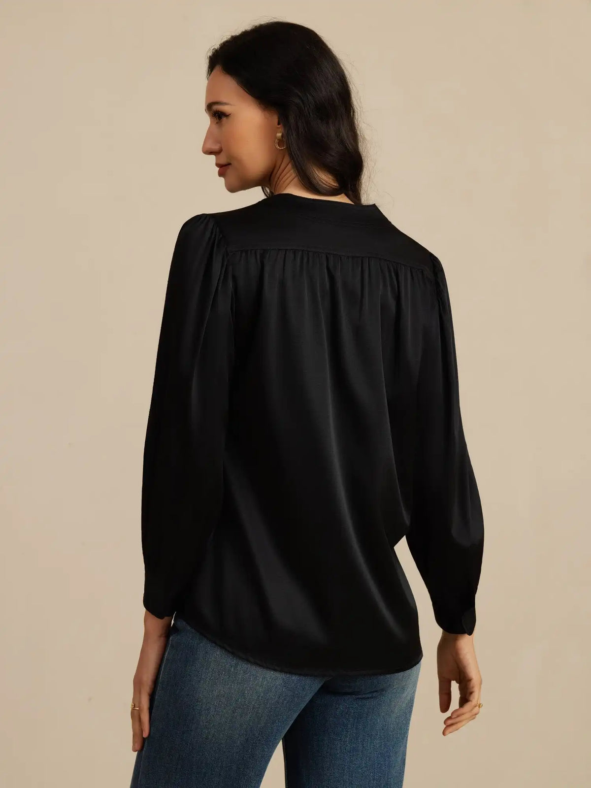 Clearance - 19Momme Silk Women's Round Neck Lantern Sleeve Blouse With Button Closure