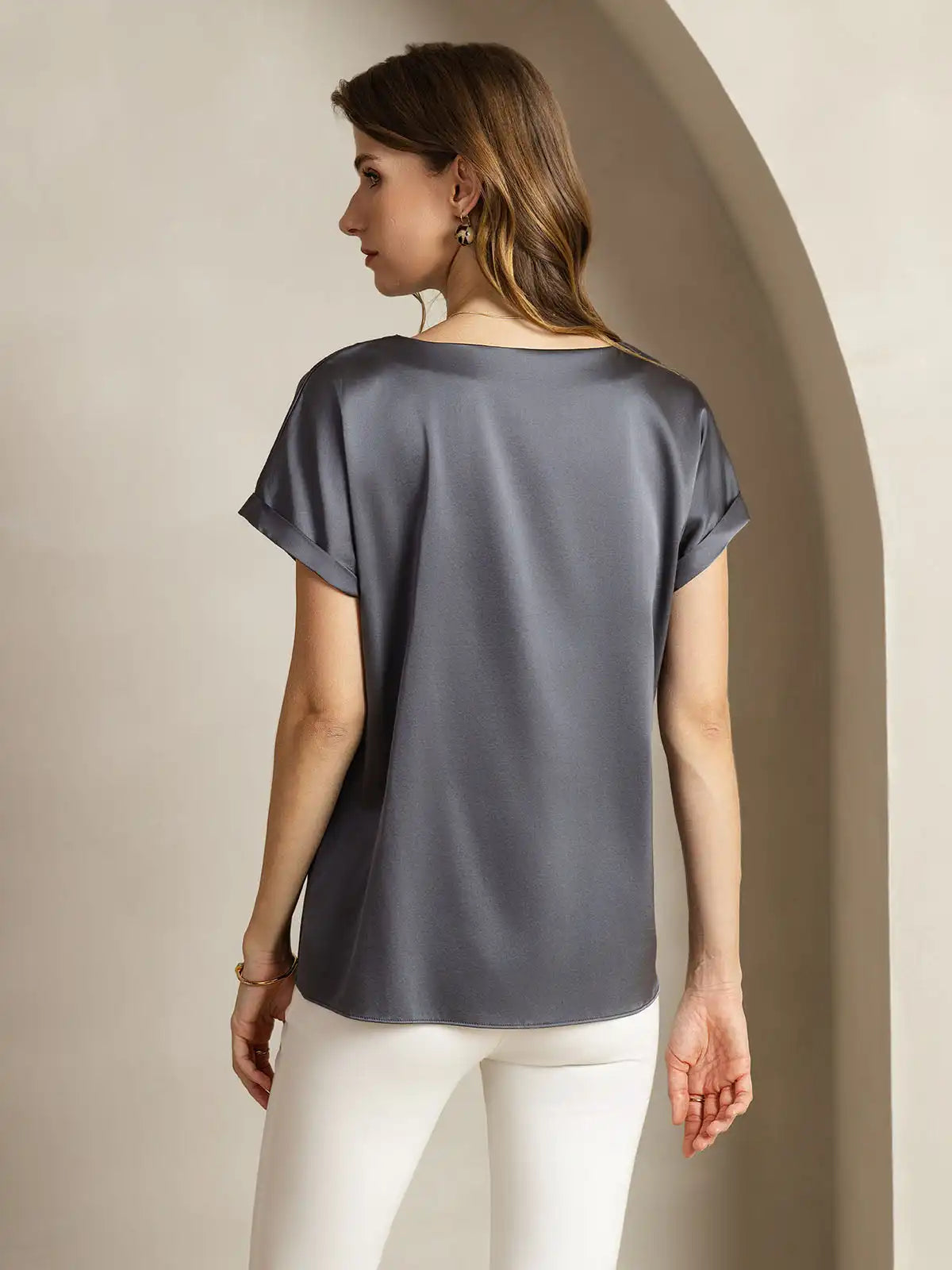 19Momme Silk Short Sleeve Boat Neck Cuffed Sleeve Women's T-Shirt