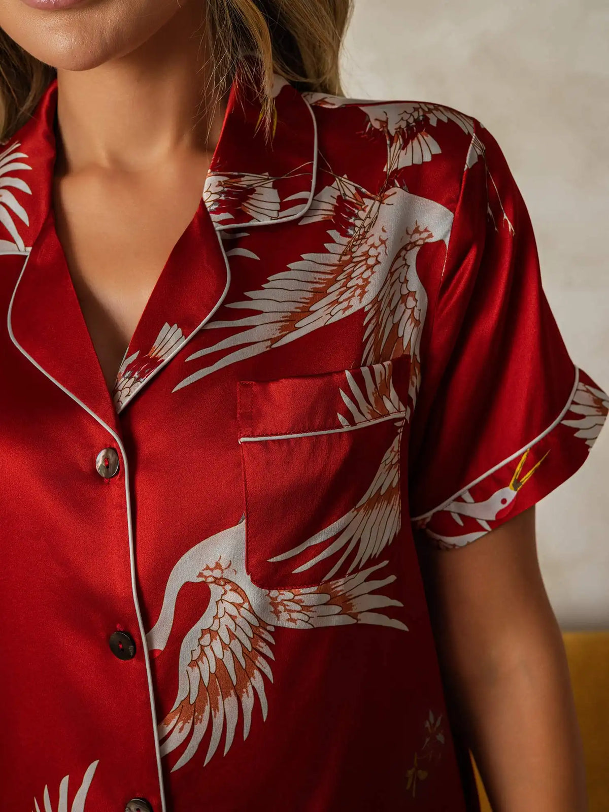 19Momme Women's 100% Mulberry Silk Crane Print Short Sleeve Notch Collar Pajamas Set