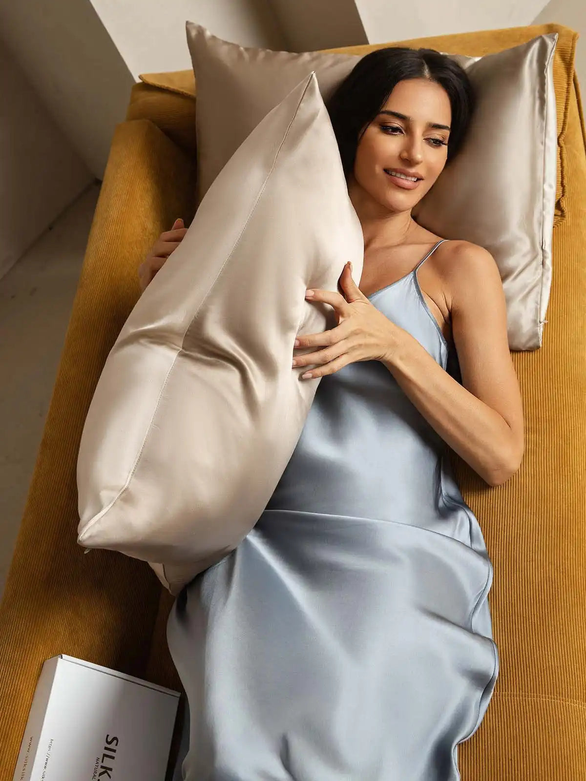 22Momme 100% Mulberry Silk Pillowcase - Envelope Closure