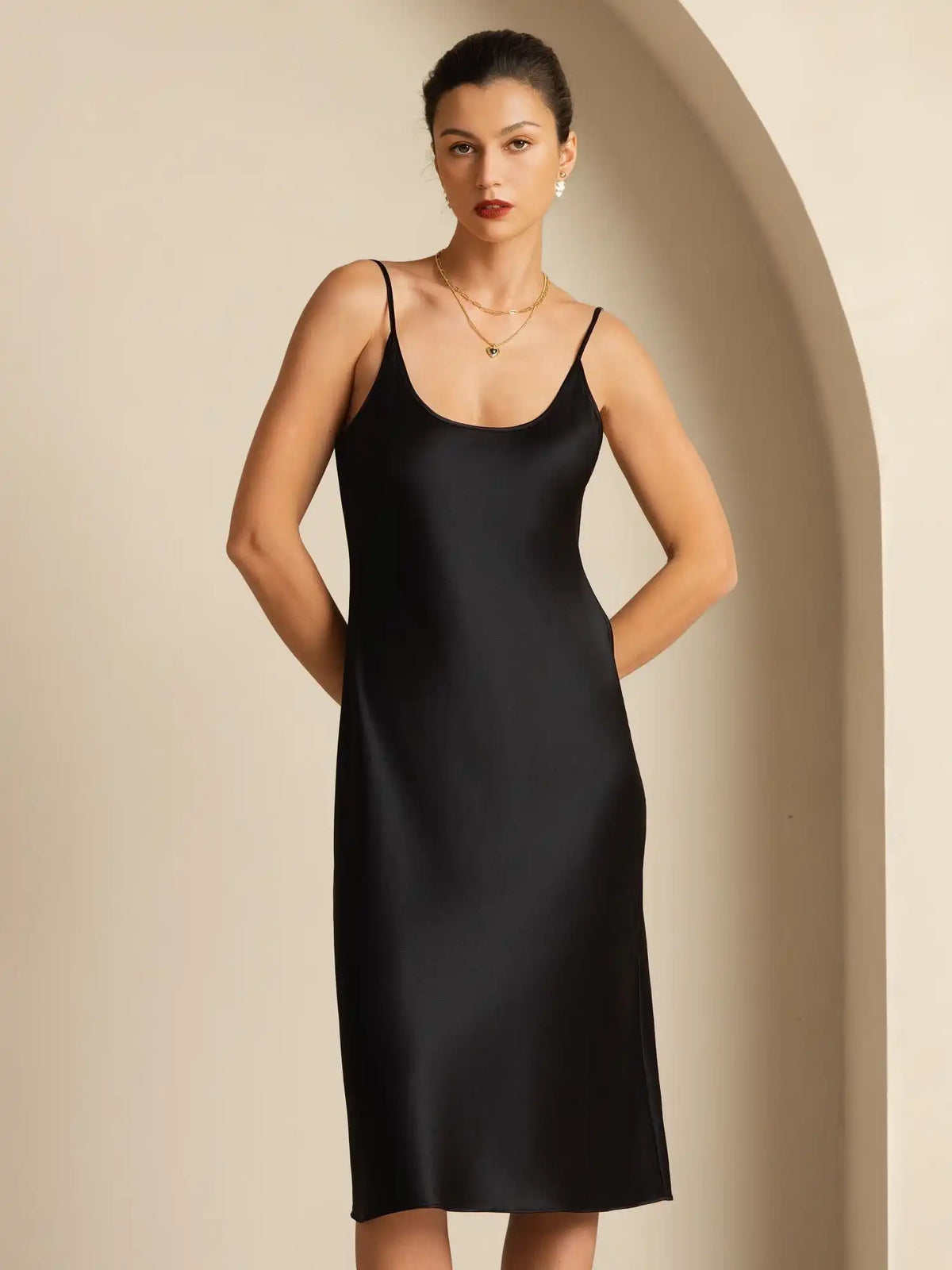 19Momme Silk Scoop Neck Backless Spaghetti Strap Midi Dress