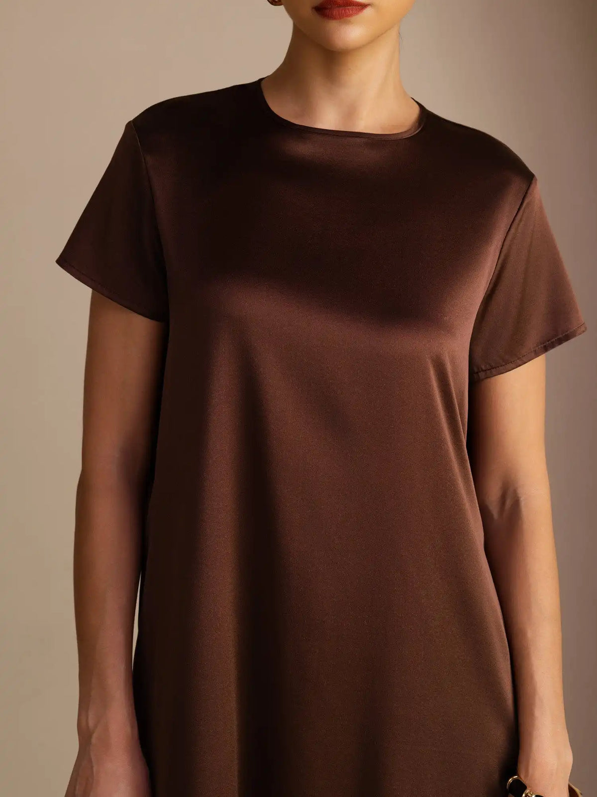 19Momme Silk Short Sleeve Crew Neck  Midi Dress With Side Pockets