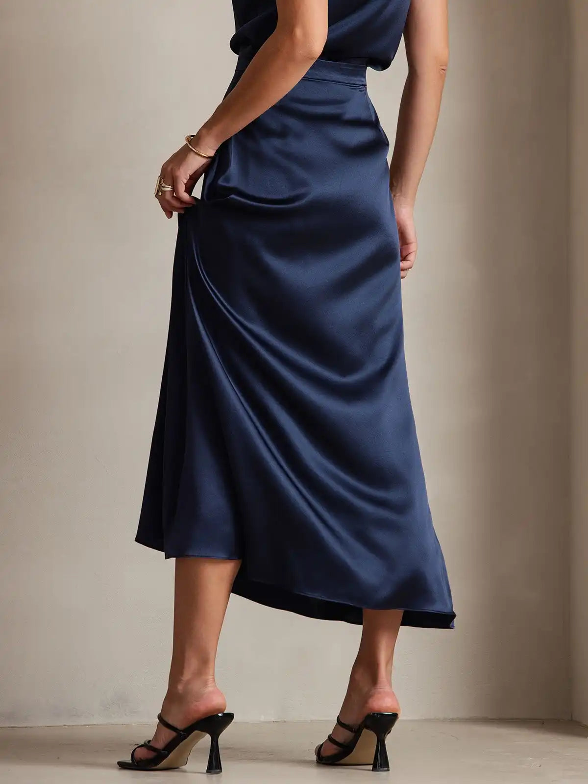 Clearance - 19Momme Silk A Line Maxi Skirt with Zipper Design