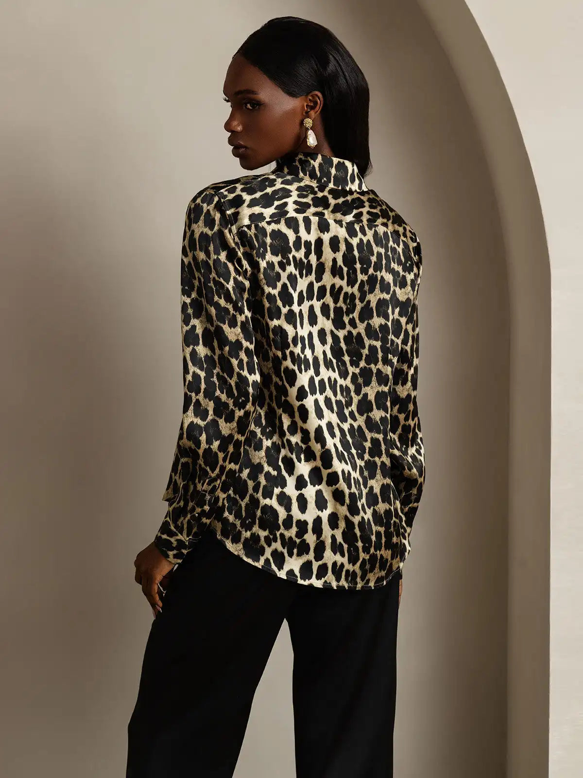 Women’s 19 Momme Silk Long Sleeves Button-Up Shirt