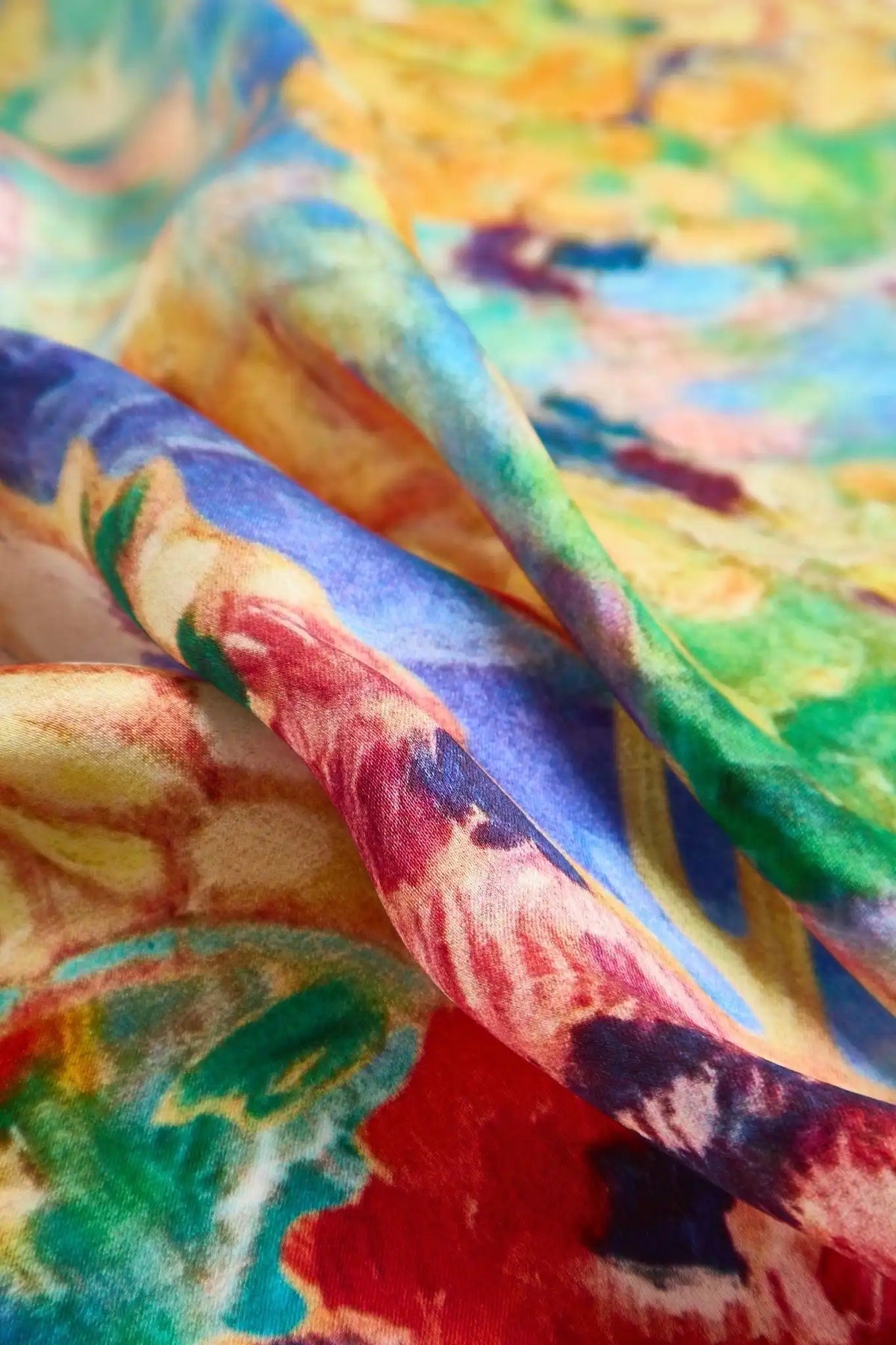 100% Mulberry Silk Oil Painting Square Scarf - Size 53x53cm