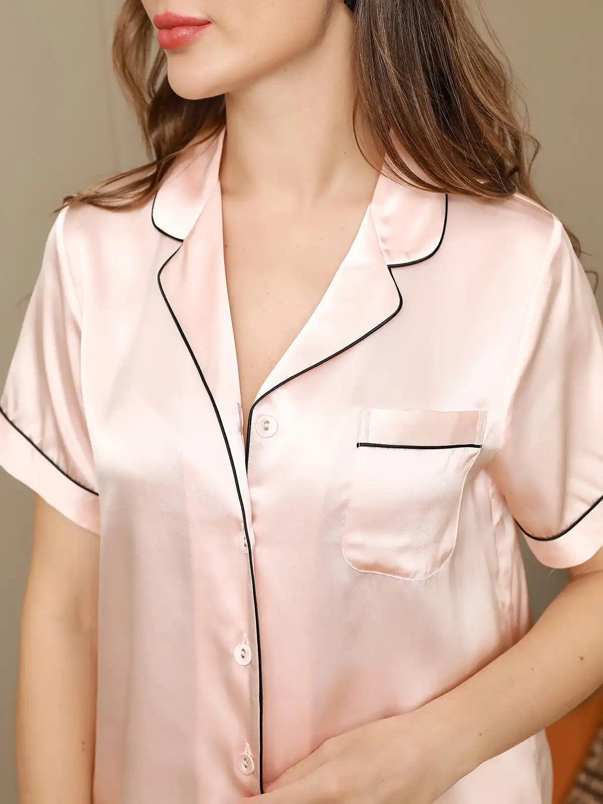 100% Mulberry Silk Short Sleeve Notch Collar Above the Knee Women's Pajamas Set