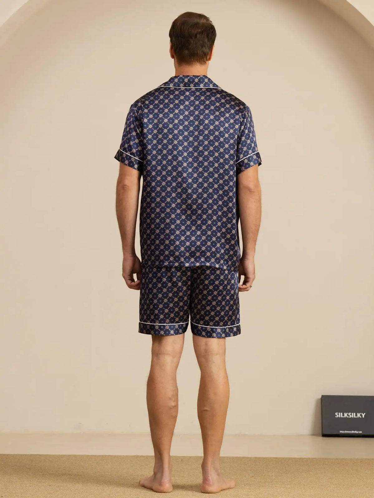 100% Mulberry Silk Short Sleeve Notch Collar Men's Chain Print Pajamas Set with Shorts