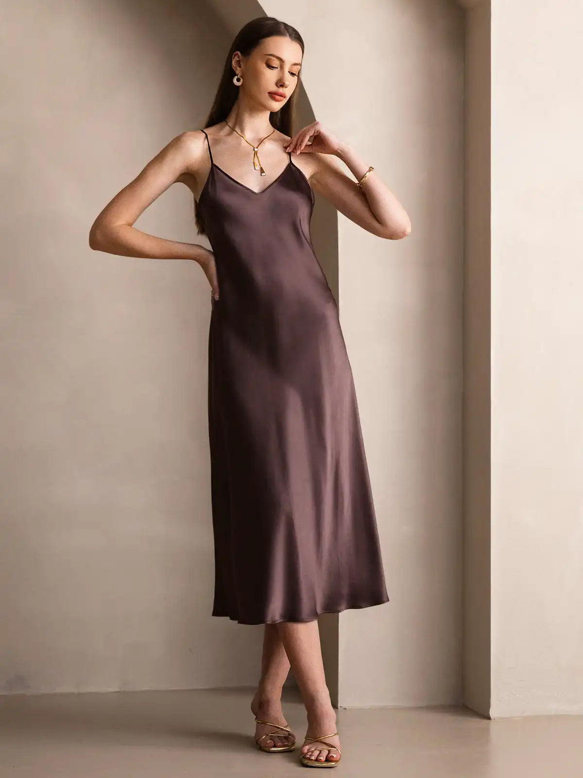100% Mulberry Silk Spaghetti Strap V Neck Midi Dress