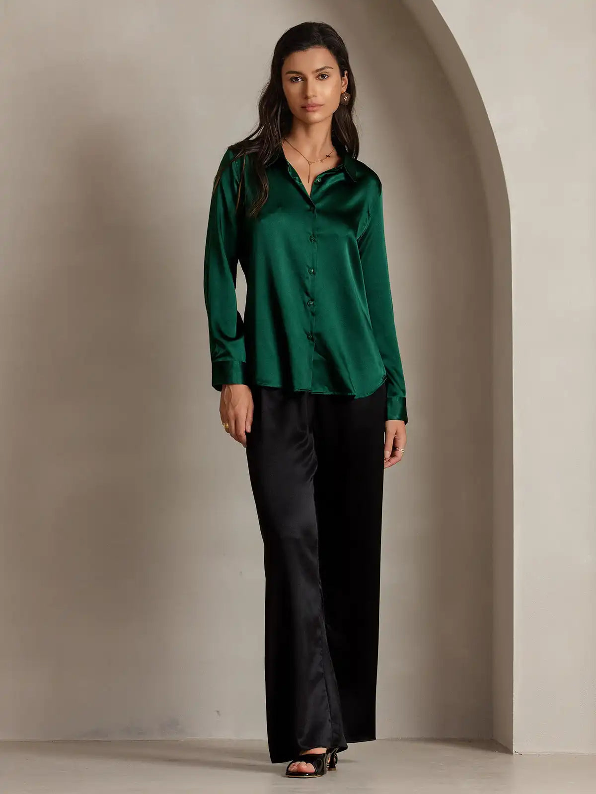 Women’s 19 Momme Silk Long Sleeves Button-Up Shirt